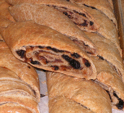 Whole wheat Currant Roll (whole- 12 pieces)